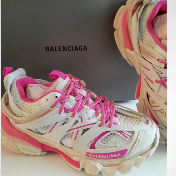 Balenciaga Shoes - Balenciaga authentic women's Track Low Top Sneakers size 39EU